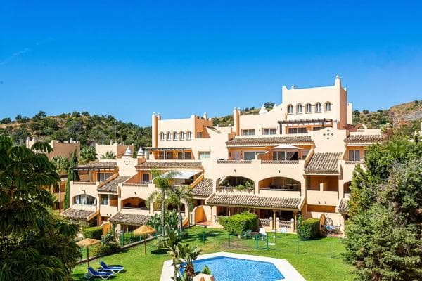 Ático en venta en Barrio Santa María, Marbella photo 1