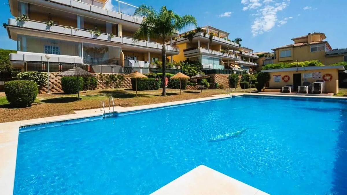 Venta de piso en Urbanización Jardines del Puerto, 1, Marbella
photo 3
