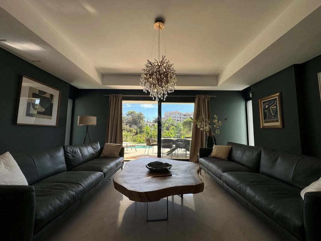 Sprzedaż niezależnego domku jednorodzinnego w Barrio Santa María, Marbella photo 4