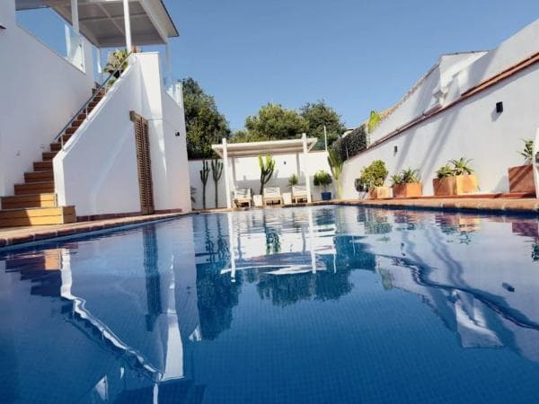 Independent chalet for sale in Calle Pavo Real, Marbella
thumbnail 2