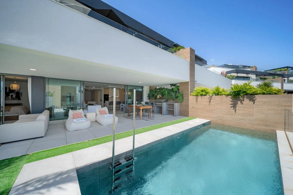 Venta de duplex en Barrio Cabopino-Artola, Marbella photo 5