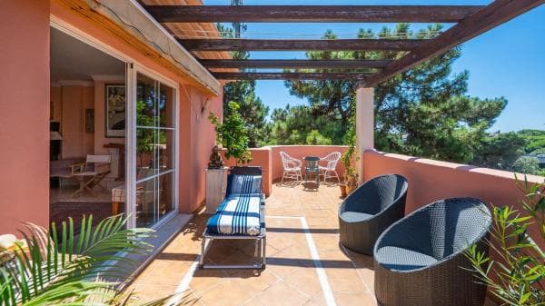 Ático en venta en AV VALERIANO RODRIGUEZ-ELVIR, Marbella thumbnail 1
