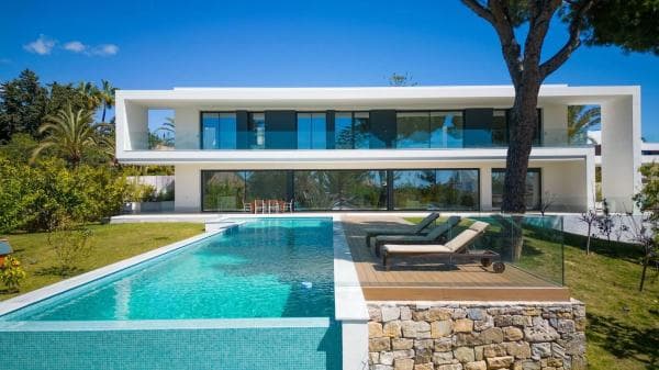 Independent chalet for sale in Barrio Santa María, Marbella
photo 1