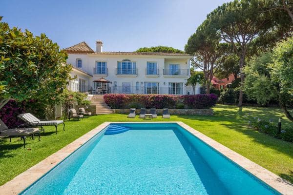 Chalet independiente en venta en Barrio Hacienda Las Chapas, Marbella
thumbnail 2
