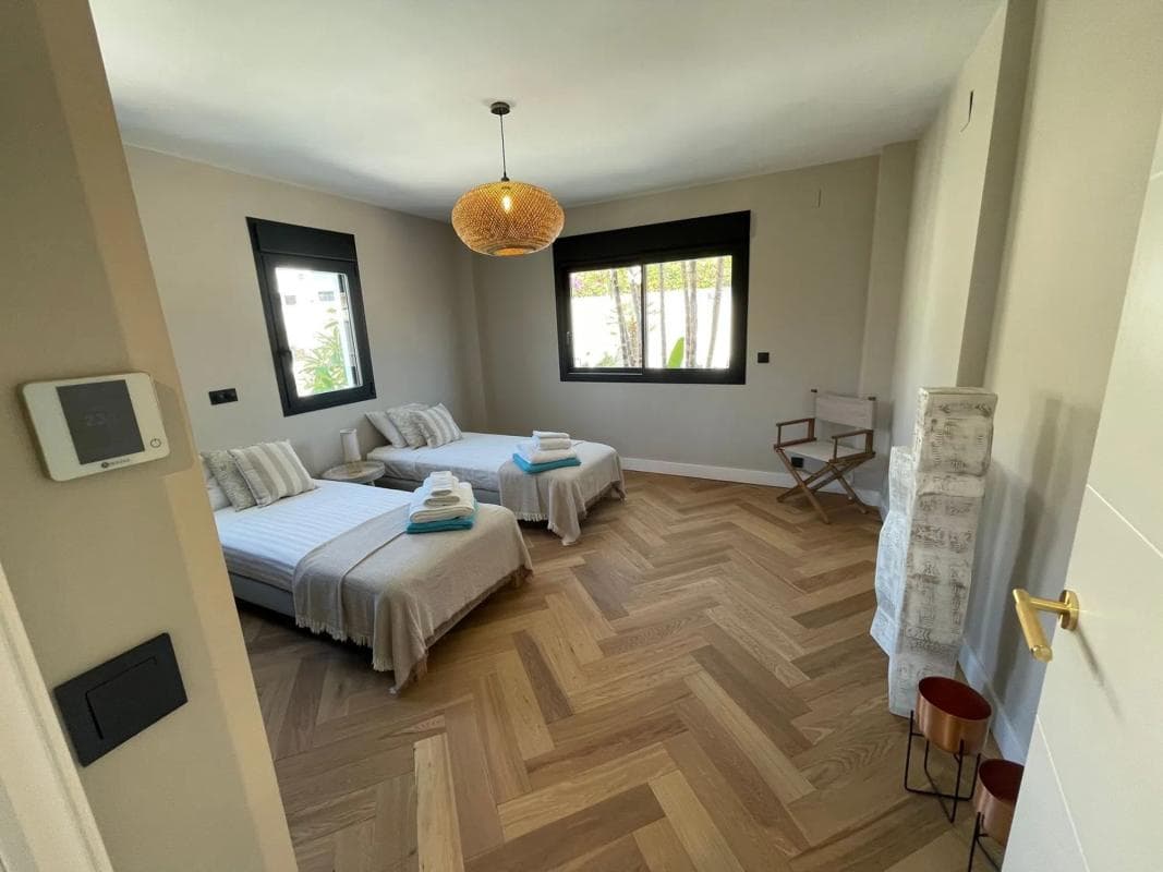 Venta de chalet independiente en Paseo del Golf, Marbella
photo 2