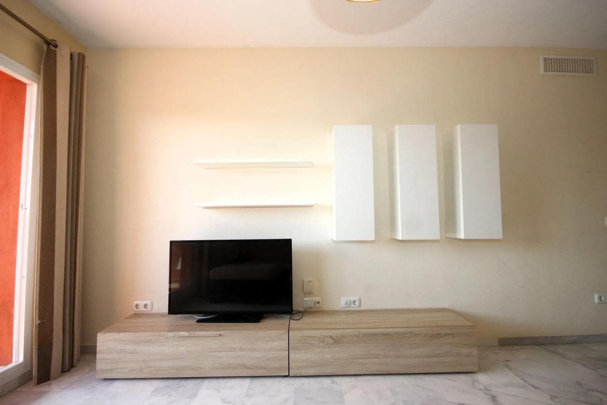 Venta de piso en Urbanizacion Reserva 2 Fase, 34, Marbella
photo 2