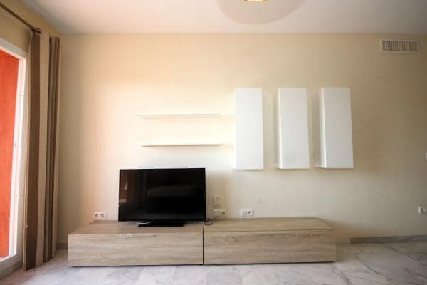 Piso en venta en Urbanizacion Reserva 2 Fase, 34, Marbella
thumbnail 1
