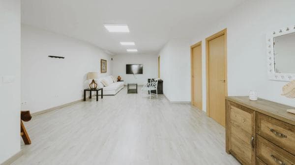 Chalet independiente en venta en CL PAVO REAL (CARIBE PLAYA), 143, Marbella
thumbnail 1