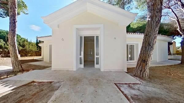 Chalet independiente en venta en Avenida 1, Marbella
thumbnail 1