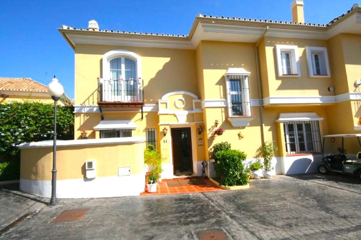 Propiedades en venta y alquiler en España photo 4