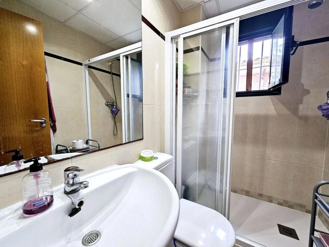 Venta de piso en Calle de las Golondrinas, Marbella
photo 3