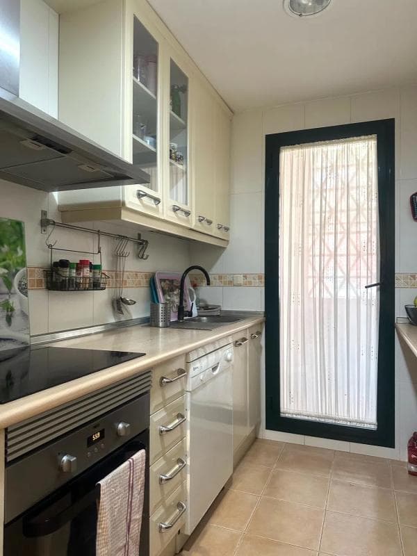 Venta de piso en Barrio Marbesa, Marbella
photo 4