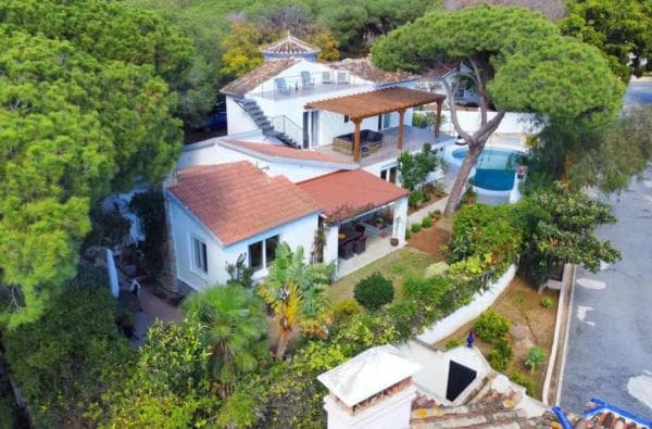 Chalet independiente en venta en Barrio Marbesa, Marbella
thumbnail 1