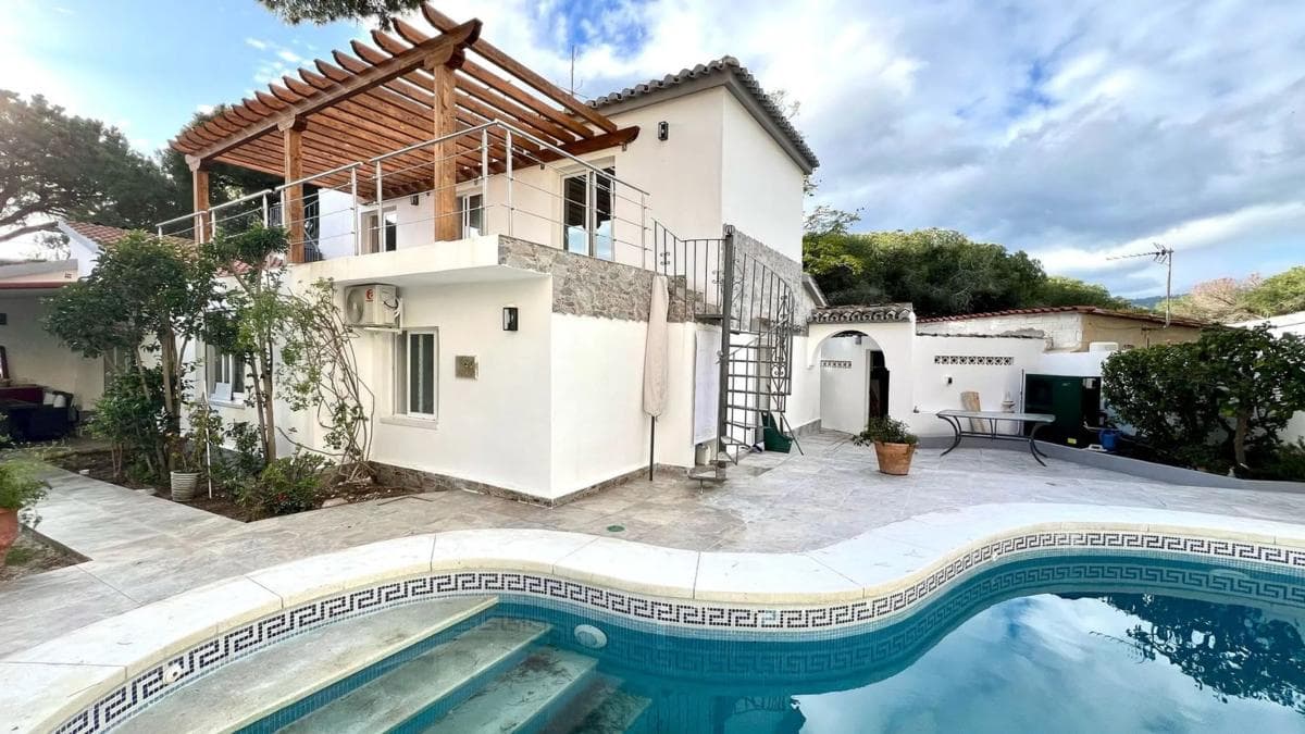 Venta de chalet independiente en Barrio Marbesa, Marbella
photo 4