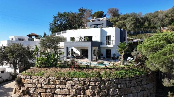 Chalet independiente en venta en Paseo de Francia, 11, Marbella
thumbnail 1