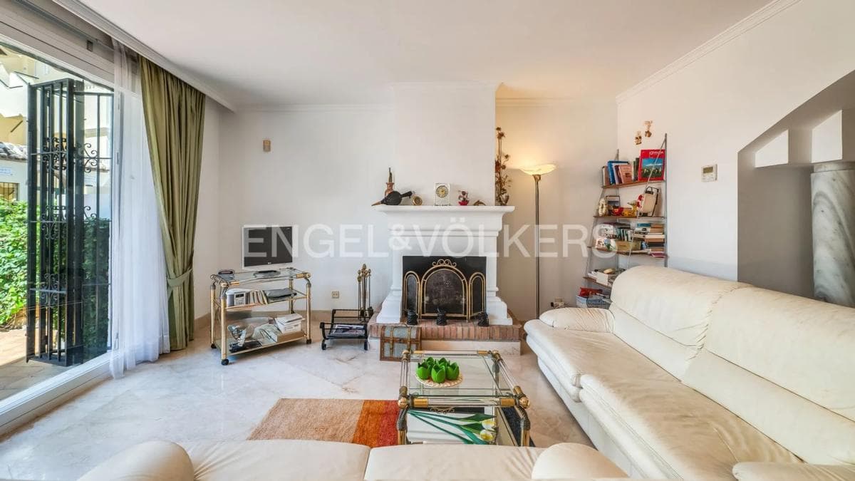 Venta de piso en Conjunto White Pearl Beach, Marbella
photo 5