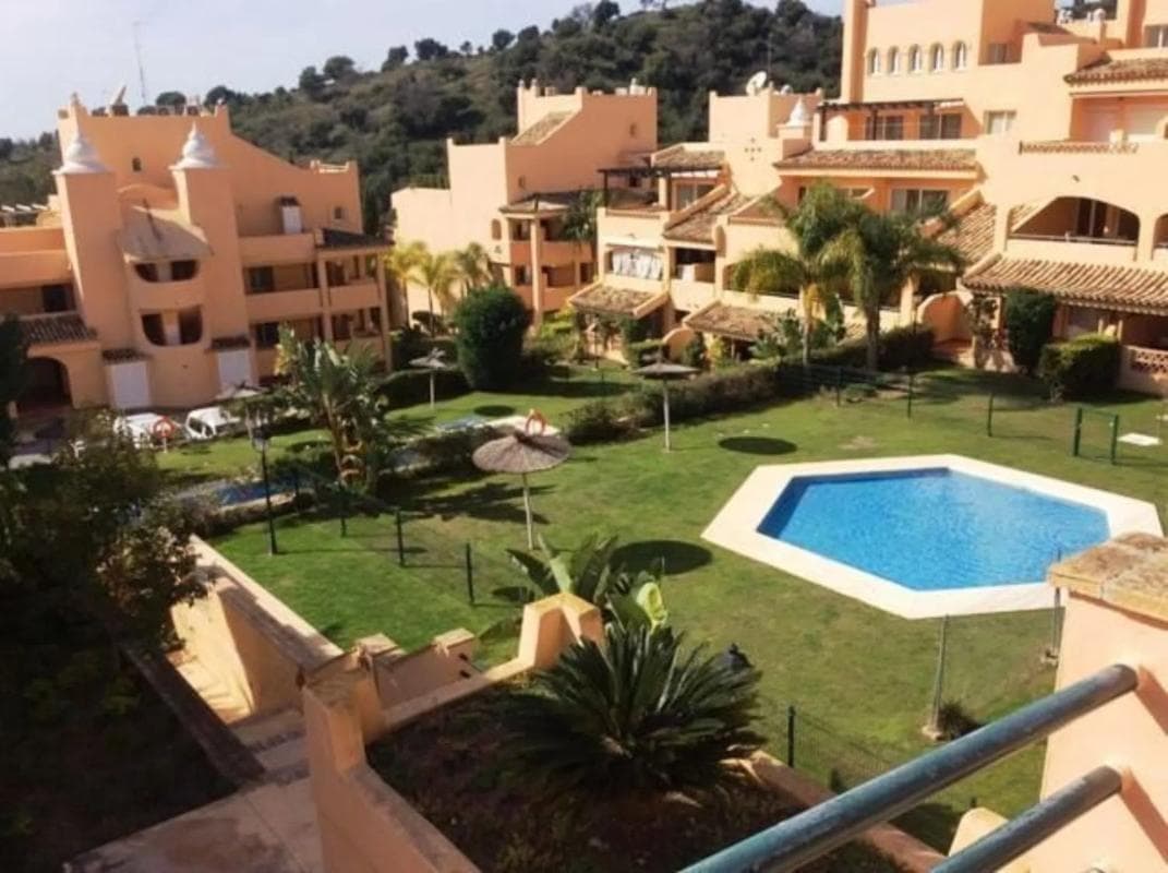 Venta de piso en Calle Hiedra, Marbella
photo 3