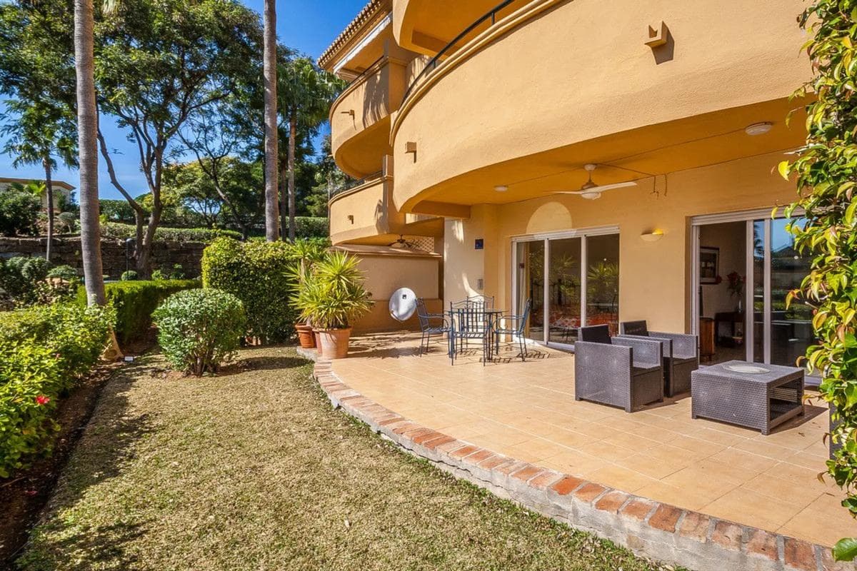 Venta de piso en Giovanni Caboto, Marbella
photo 5