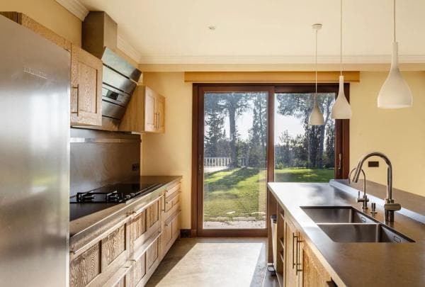 Chalet wolnostojący na sprzedaż w Paseo de Basilea s/n, Marbella photo 1