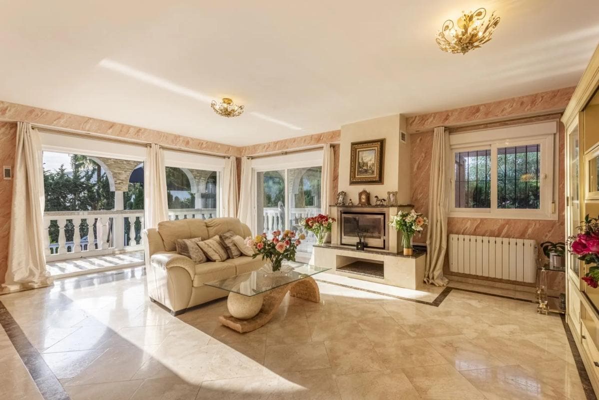 Sprzedaż niezależnego domku jednorodzinnego w Barrio Marbesa, Marbella photo 4