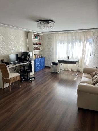 Chalet wolnostojący na sprzedaż w Calle de la Gaviota, Marbella thumbnail 2