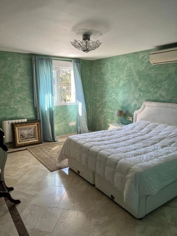 Sprzedaż niezależnego domku jednorodzinnego w Calle de la Gaviota, Marbella photo 4