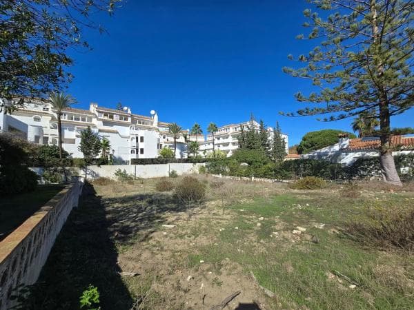 Chalet independiente en venta en Calle Tenerife s/n, Marbella
photo 1