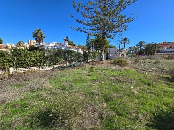 Chalet independiente en venta en Calle Tenerife s/n, Marbella
thumbnail 1