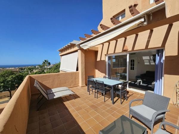 Piso en venta en Calle Lila, Marbella
photo 1