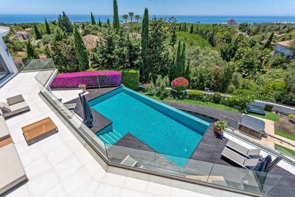 Chalet independiente en venta en Avenida Dos, Marbella
photo 1