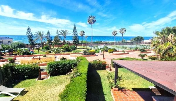 Piso en venta en Avenida Costanera, 1, Marbella
photo 1