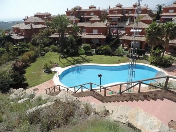 Chalet independiente en venta en Calle D-9Ab, Marbella
photo 1