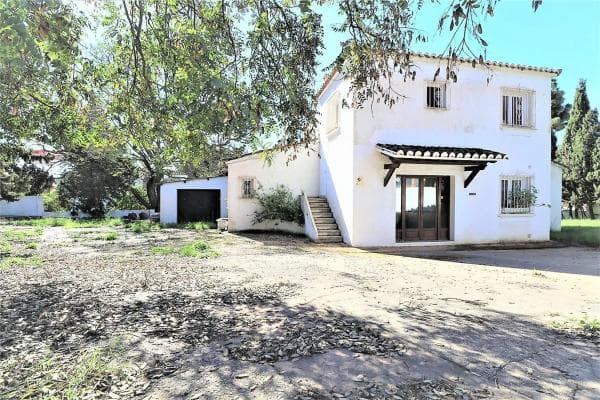Chalet independiente en venta en Barrio Costabella, Marbella
thumbnail 1