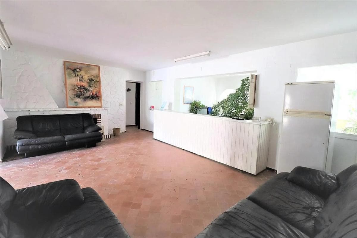 Venta de chalet independiente en Barrio Costabella, Marbella
photo 4