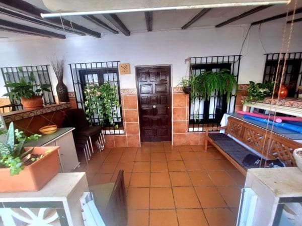 Chalet independiente en venta en Urbanización Costabella, Marbella
thumbnail 1