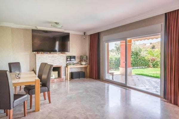 Chalet independiente en venta en Barrio Santa Clara, Marbella
thumbnail 1