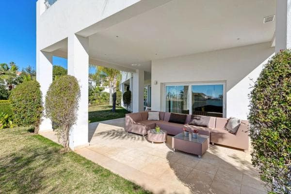 Chalet independiente en venta en Calle los Jazmines, 334 B, Marbella
thumbnail 1