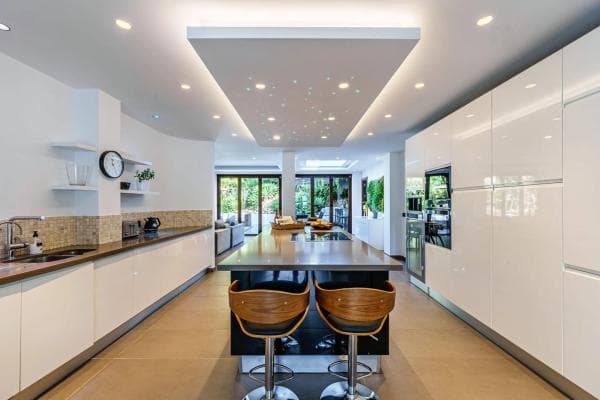 Chalet independiente en venta en Calle las Granadas, 338 b, Marbella
thumbnail 2