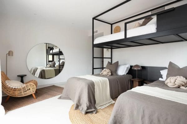 Chalet independiente en venta en Barrio El Rosario-Ricmar, Marbella
thumbnail 2