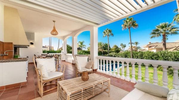 Chalet independiente en venta en Avenida del Limonar, Marbella
thumbnail 1