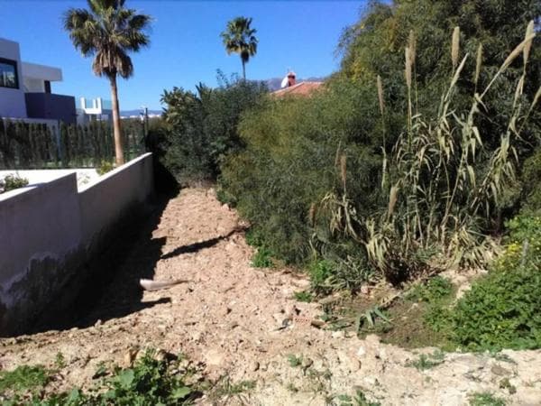 Chalet independiente en venta en Avenida del Rosario, Marbella
thumbnail 2