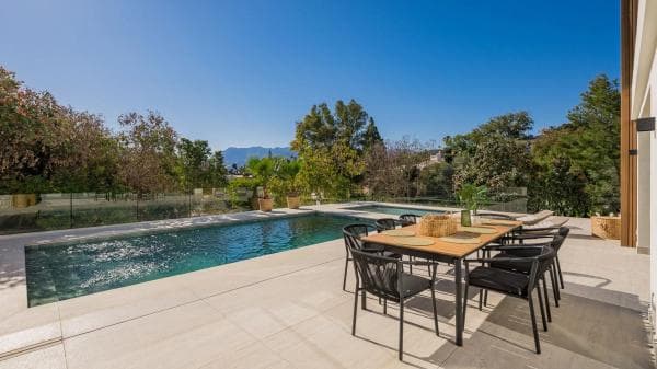 Chalet independiente en venta en Calle los Geranios, 143, Marbella
thumbnail 2