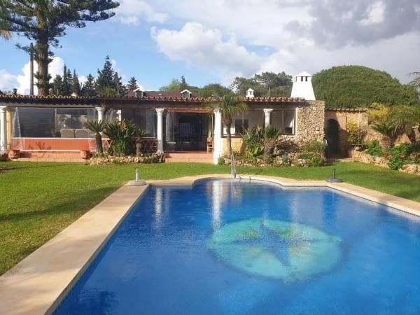 Chalet independiente en venta en Camino de los Leñadores, 22, Marbella
photo 1
