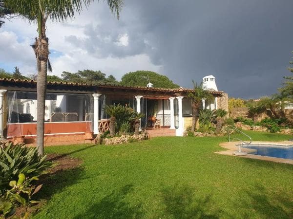 Chalet independiente en venta en Camino de los Leñadores, 22, Marbella
thumbnail 1