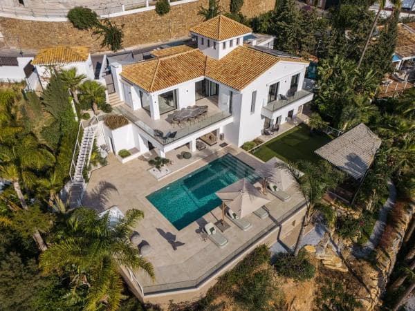Chalet independiente en venta en Urbanización el Rosario, 125, Marbella
photo 1