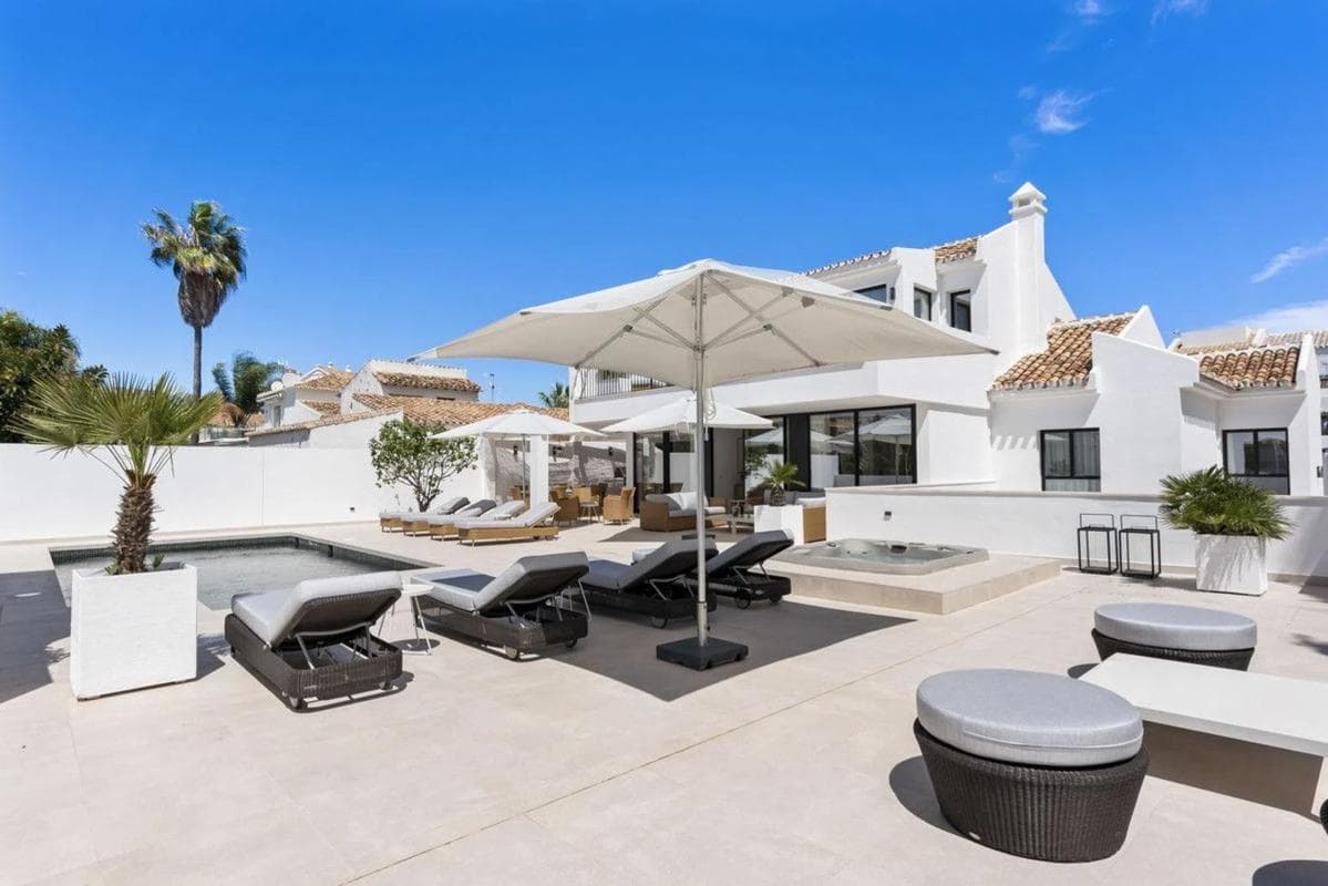 Venta de chalet independiente en C./ Orquidea, 62, Marbella
photo 4