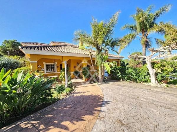 Chalet independiente en venta en Camino de los Leñadores, 87 -86, Marbella
thumbnail 2