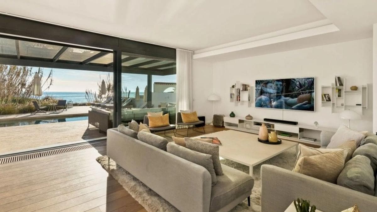 Venta de chalet independiente en Barrio Costabella, Marbella
photo 3