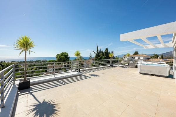 Chalet independiente en venta en Calle las Verbenas, 13, Marbella
photo 1
