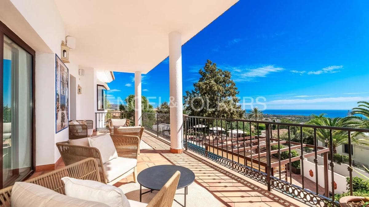 Venta de chalet independiente en Urbanización el Rosario, Marbella
photo 4